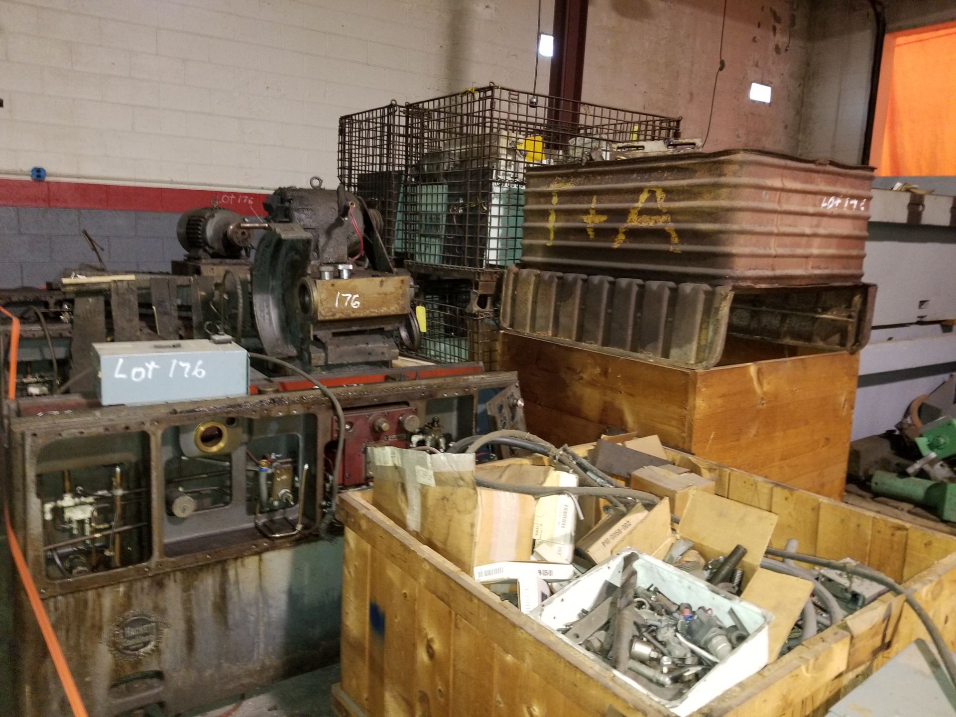 3 ct. Landis 1R Beds, 16 ct. Landis 1R Head Stock Castings & 4 Metal Bins with Misc. Parts - Image 2 of 5