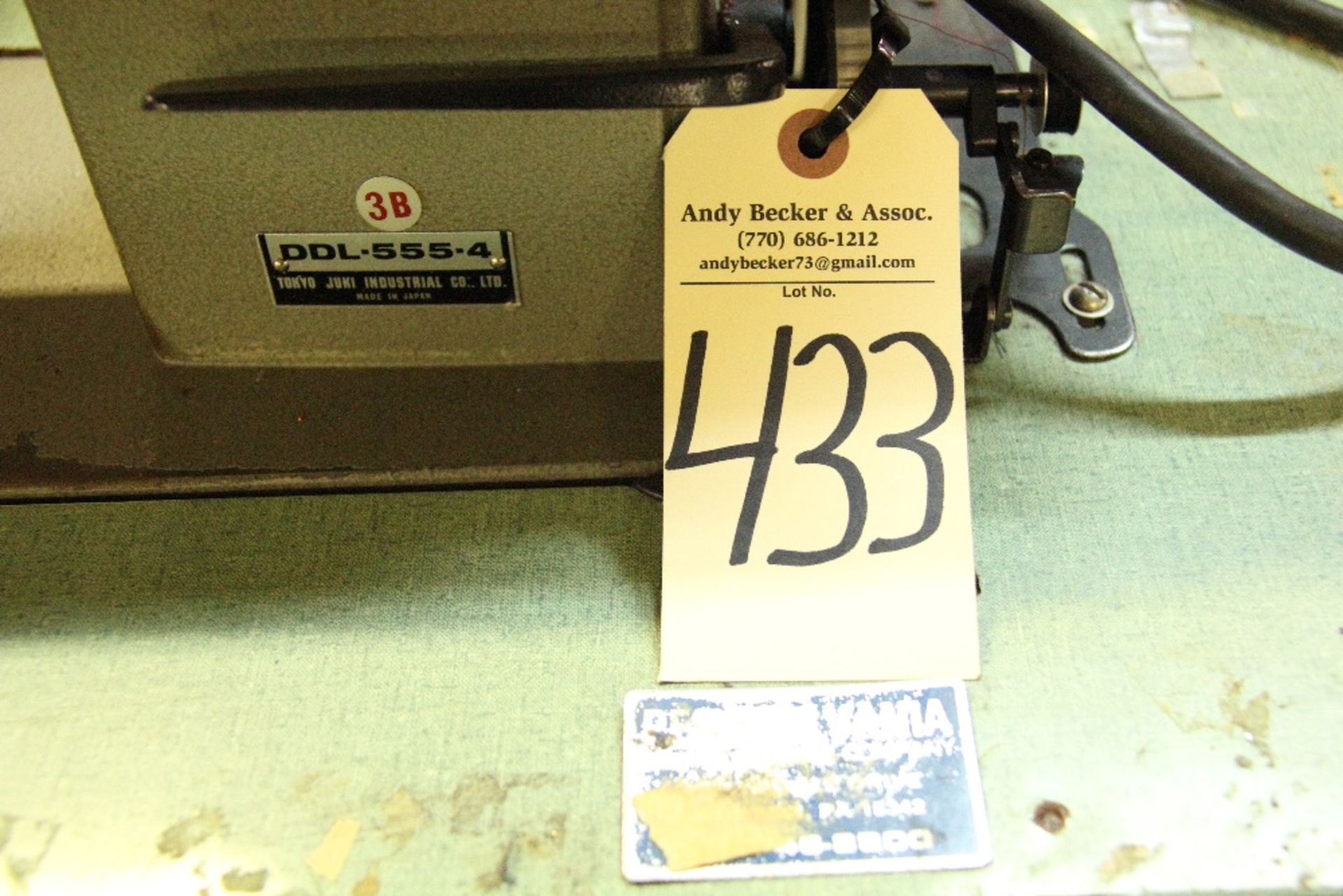 Juki DDL-555-4 Single Needle Lockstitch Sewing Machine - Image 4 of 4