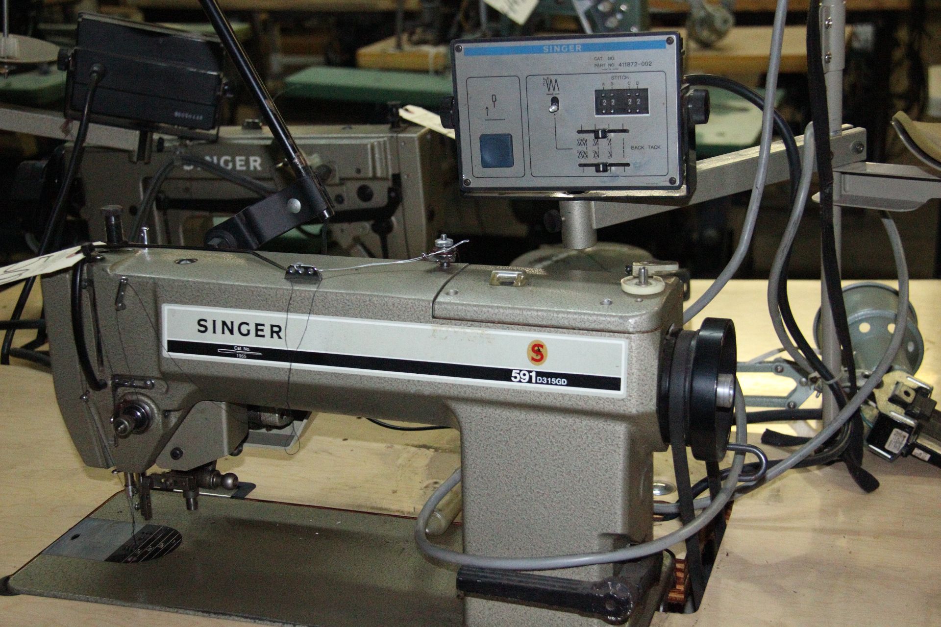 Singer 591D315GD Single Needle Lockstitch Sewing Machine