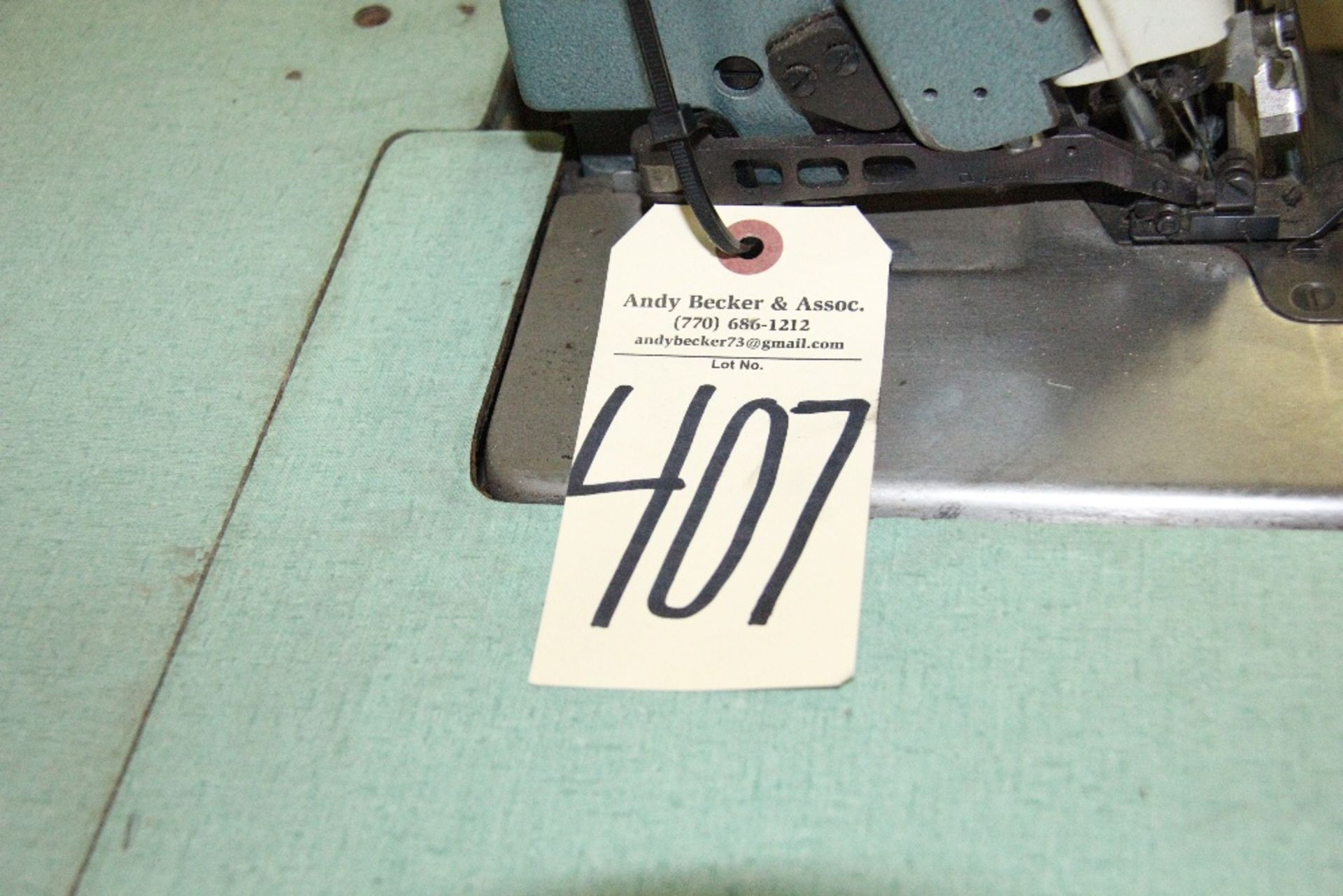 Juki MO-816 5-Thread Safety Stitch Sewing Machine - Image 4 of 4