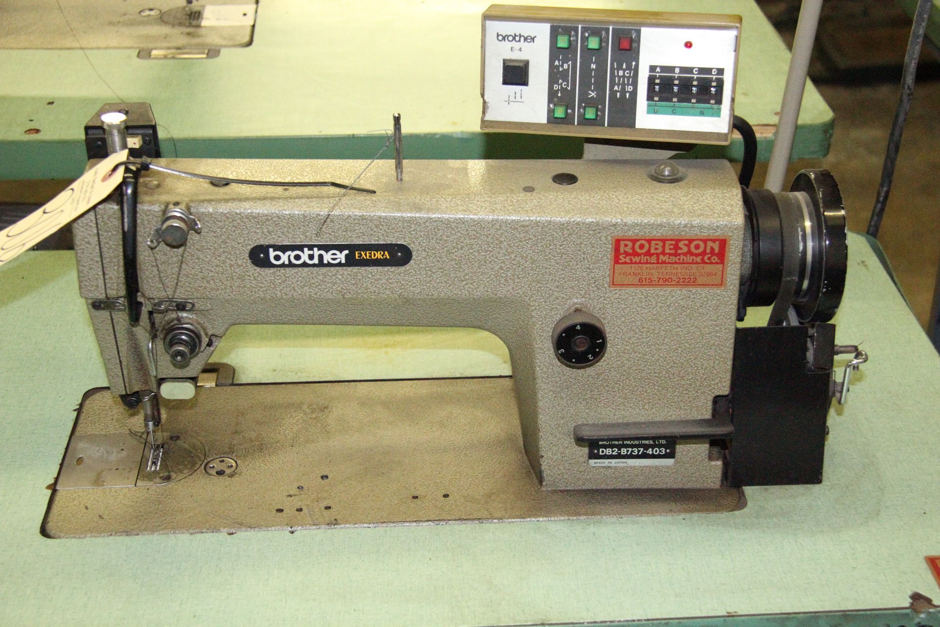 Brother B737-403 Single Needle Lockstitch Sewing Machine - Image 2 of 4