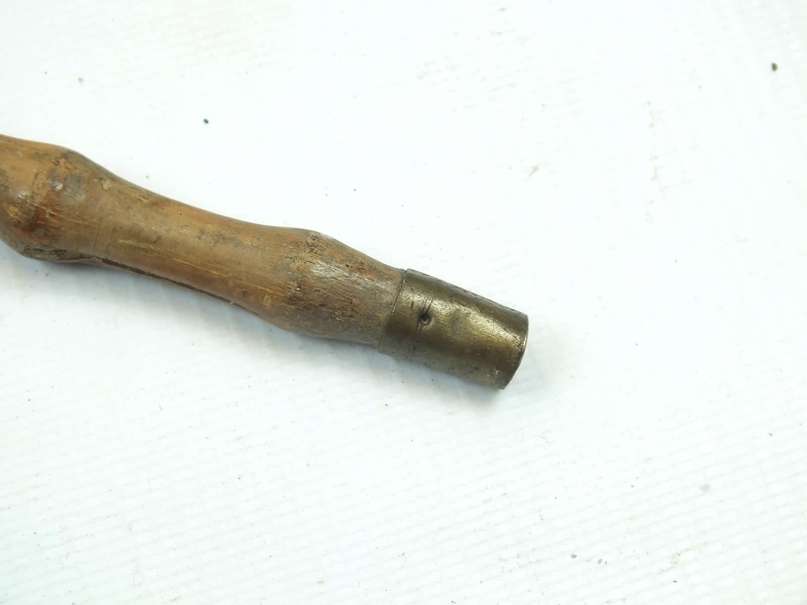 AN EARLY 20TH CENTURY BAMBOO WALKING CANE - Image 10 of 11