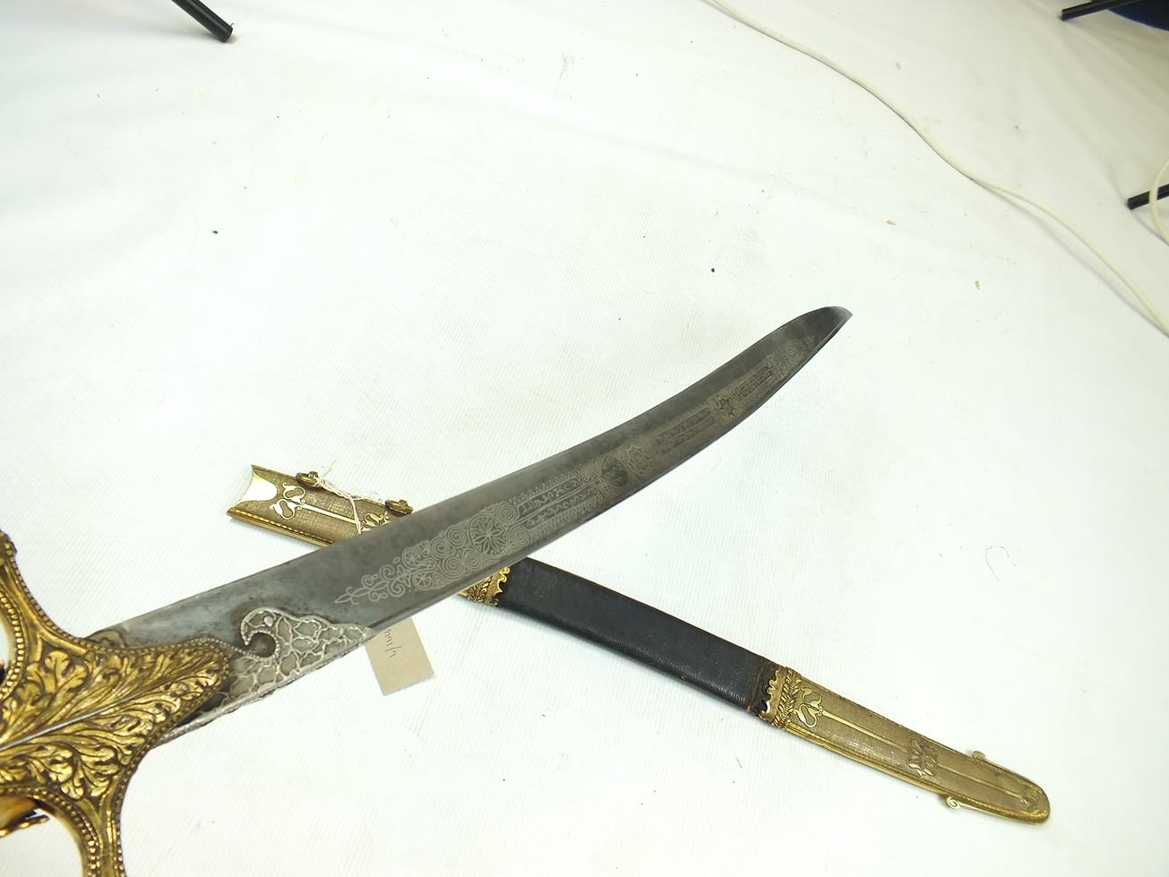 AN HIGHLY UNUSUAL PRESENTATION QUALITY MAMELUKE HILTED DIRK MOUNTED WITH A YATAGHAN BLADE BY SALTER, - Image 13 of 26
