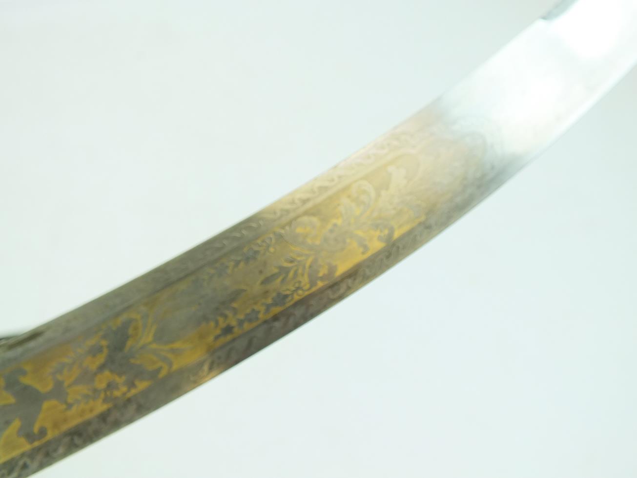 A FINE LIGHT WEIGHT 1796 PATTERN CAVALRY OFFICER'S SWORD, 69cm blade finely frost etched and gilt - Image 7 of 24