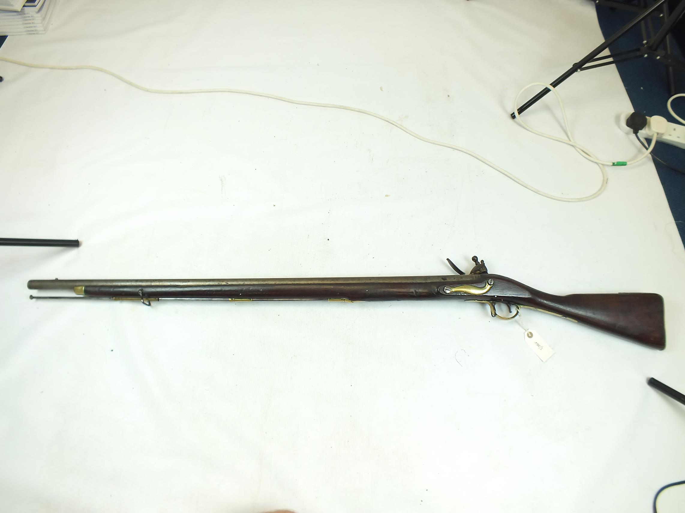 A .750 EAST INDIA COMPANY FLINTLOCK BROWN BESS, 39.25inch sighted barrel, border engraved lock - Image 8 of 19