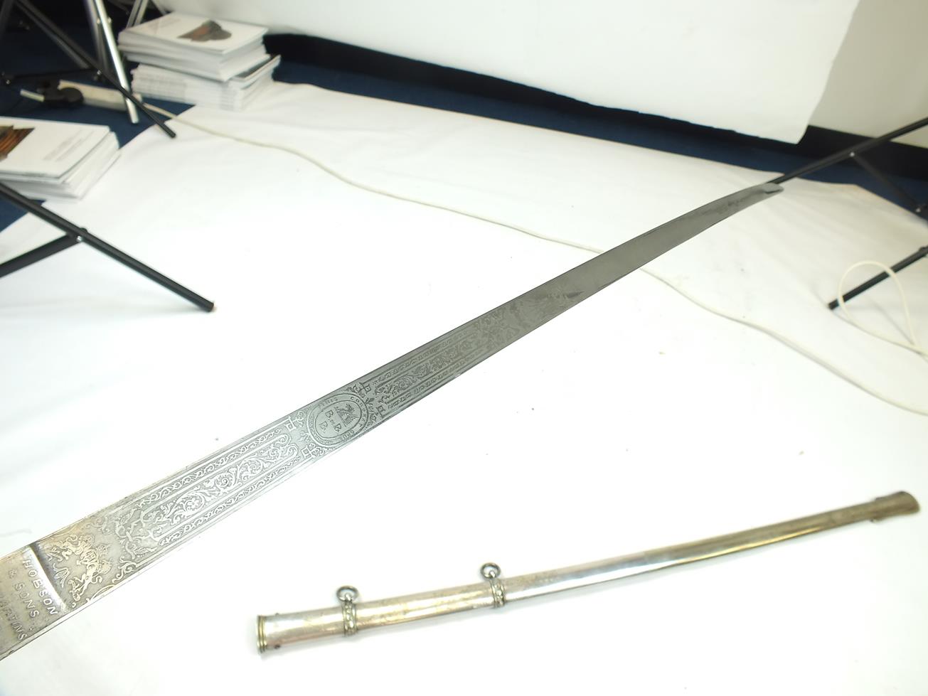 A FINE SILVER HILTED 5TH KENT ARTILLERY VOLUNTEERS PRESENTATION SWORD, 88cm slightly curved blade by - Bild 13 aus 30