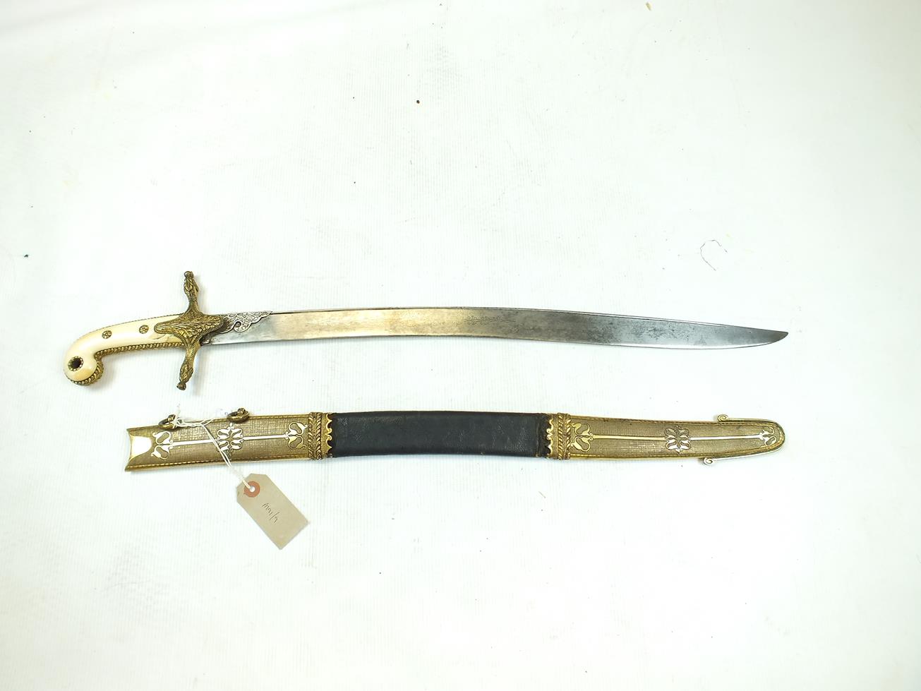 AN HIGHLY UNUSUAL PRESENTATION QUALITY MAMELUKE HILTED DIRK MOUNTED WITH A YATAGHAN BLADE BY SALTER, - Image 6 of 26