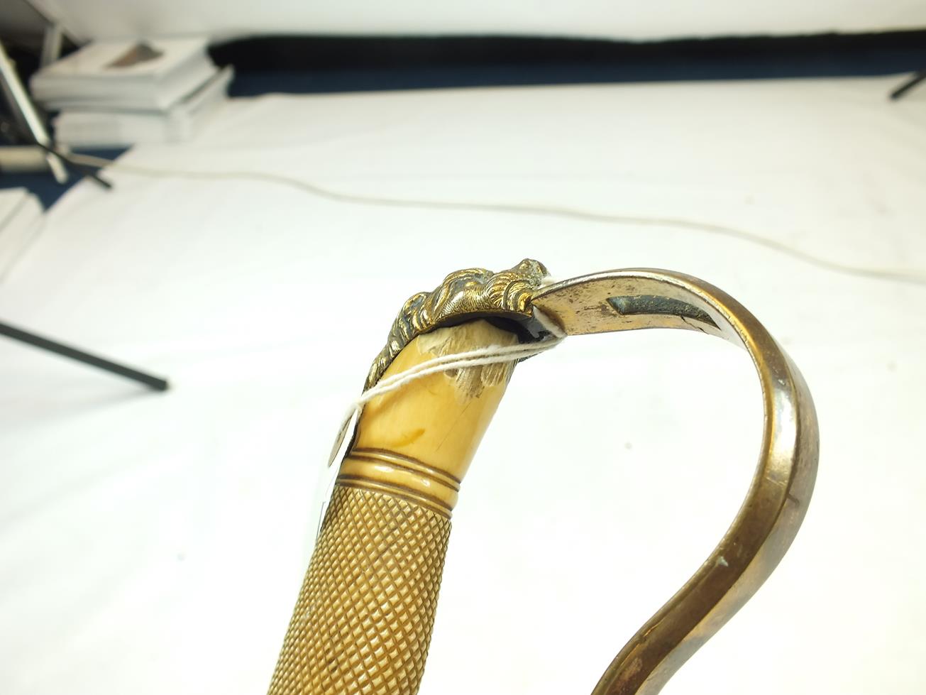 A GEORGIAN CAVALRY SABRE, 82.5cm curved blade decorated with stands of arms, crescent motifs, a - Image 13 of 15