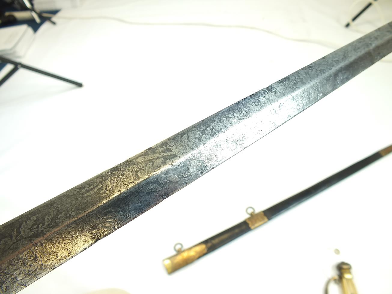 A GEORGIAN NAVAL OFFICER'S DRESS SWORD, 72.5cm flattened diamond section blade etched with scrolling - Image 9 of 21