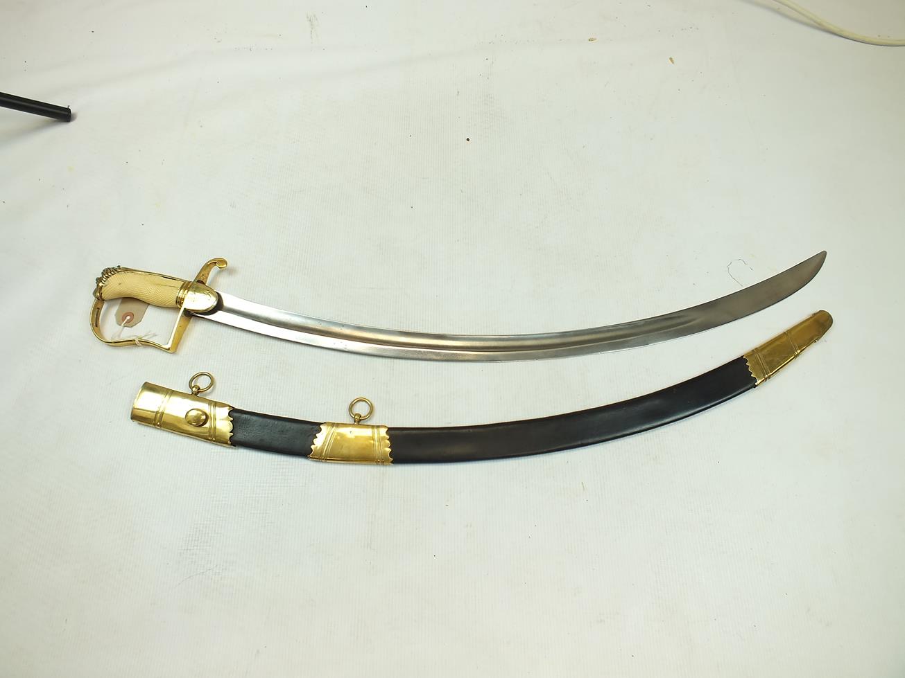 A SCARCE GEORGIAN NAVAL OFFICER'S SABRE BY GIBBENS, 75.5cm sharply curved blade faintly engraved - Image 2 of 16