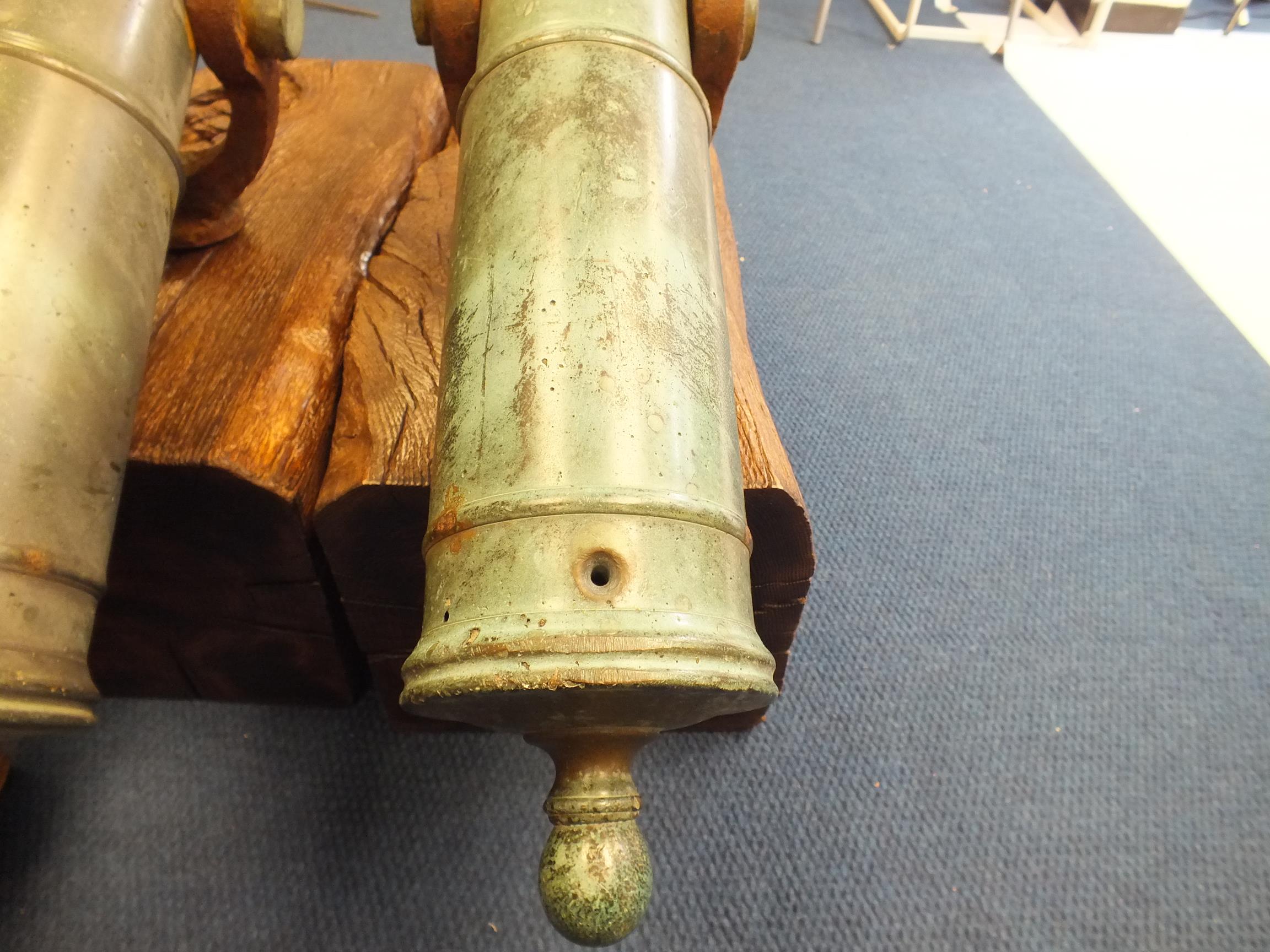 A PAIR OF AMERICAN SWIVEL MOUNTED BRONZE CANNON, 35.75inch five-stage barrels with swollen 15/ - Image 14 of 20