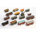 Bub u.a., Konvolut 15 Wagen + Fleischmann Lok. W.-Germany, Spur H0, teilw. LM, Z 3-4Bub a.o., Bundle