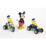 Linemar u.a., Mickey Mouse Figur + 2 Donald Autos, Japan + China, 12-15 cm, Blech, UW ok, min. LM, Z