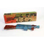 Modern Toys, Atomic Ray Gun, Japan, 47 cm, Blech, Funktion defekt, min. LM, Okt Z 2+, Z 2-Modern