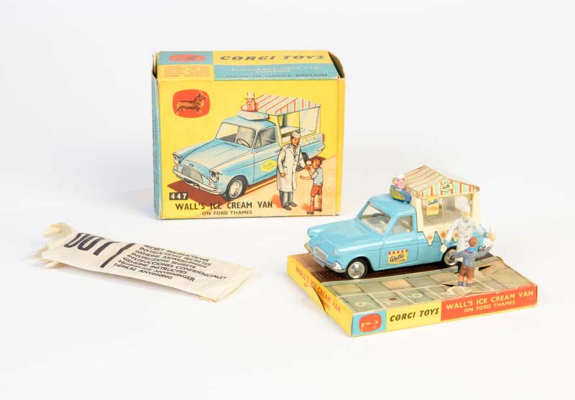 Corgi Toys, Wall's Icecream Wagen, England, 1:43, Druckguss, min. LM, Okt Z 1-, mit Anleitung, Z 1-