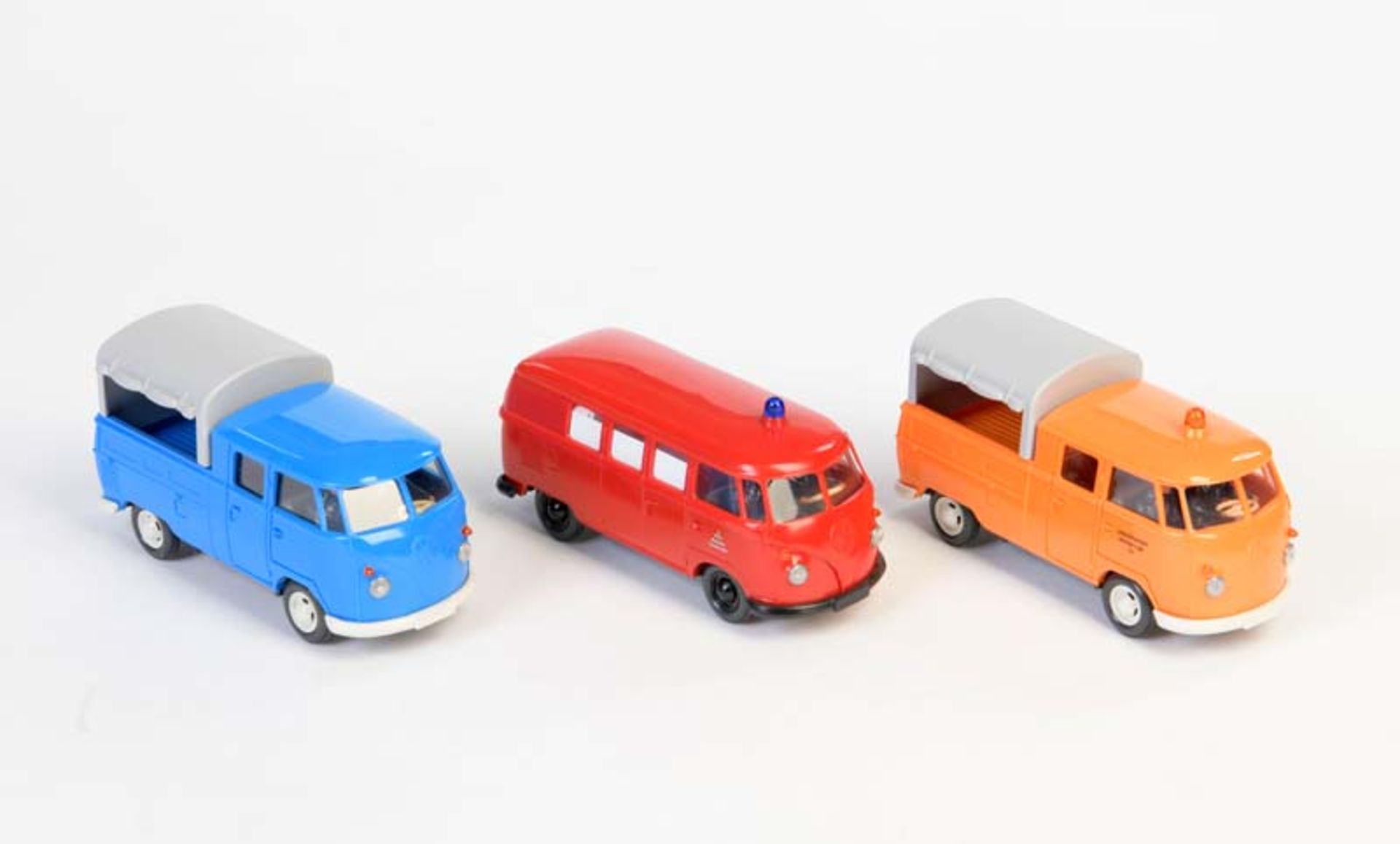 Wiking, 3x VW Bus, W.-Germany, 1:40, Kst, Z 1Wiking, 3x VW Bus, W.-Germany, 1:40, plastic, C 1