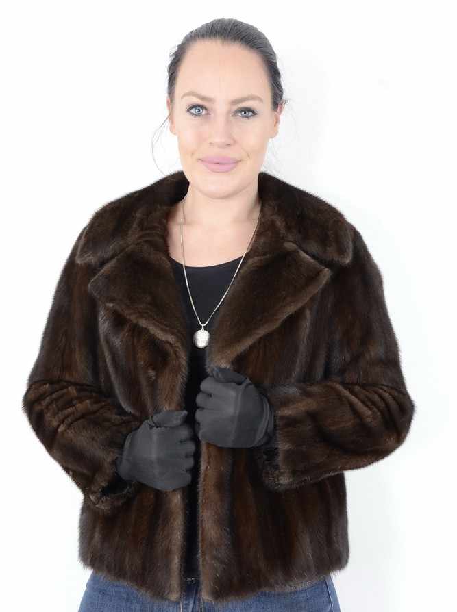 Braune kurze Nerzjacke Pelzjacke Nerz, Brown short Mink Fur Jacket, Size: 38 / Lgepflegt, Deutsche