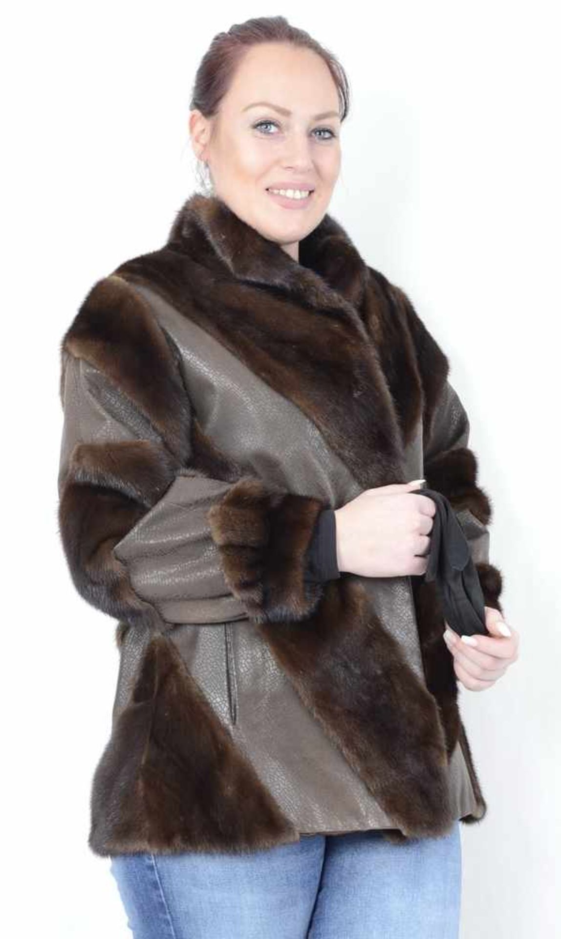 Braune, ausgefallende Nerzjacke, Pelzjacke aus Leder und Nerz, brown, fancy mink jacket, leather and - Bild 7 aus 18