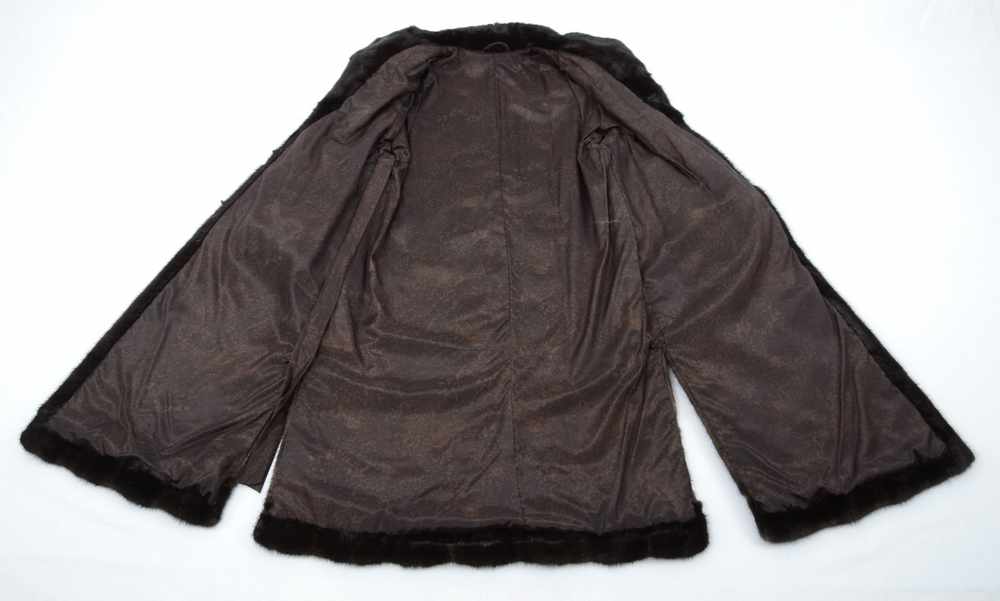 Pelzmantel, Female dunkel brauner Nerzmantel, lang, Female Mink fur Coat, full length, Size: 40 / - Image 9 of 17