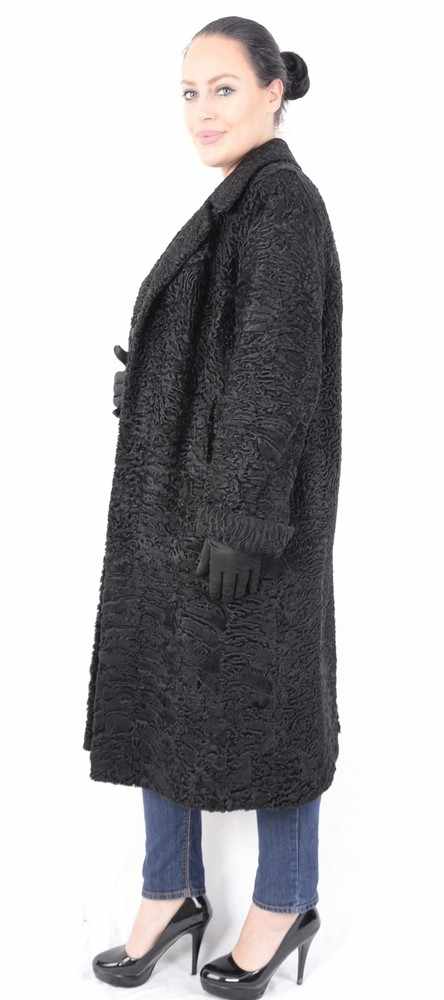 Langer schwarzer Persianer Pelzmantel, black Persian Lamb Fur Coat, Full length, Size 40 / LModerner - Image 8 of 14