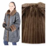 Moderne leichte Nerzjacke, Aussenseite Mircofaser, Innenseite geschorener Nerz, Mink Fur Jacket