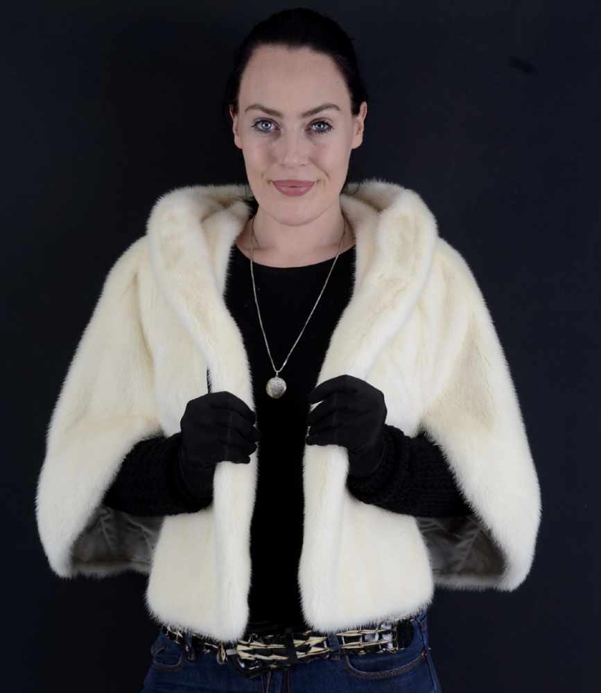 Pelzjacke, Nerz Cape, Stola, creme-weiß, Fur jacket mink cape, stole, cream white, Size: 34 /