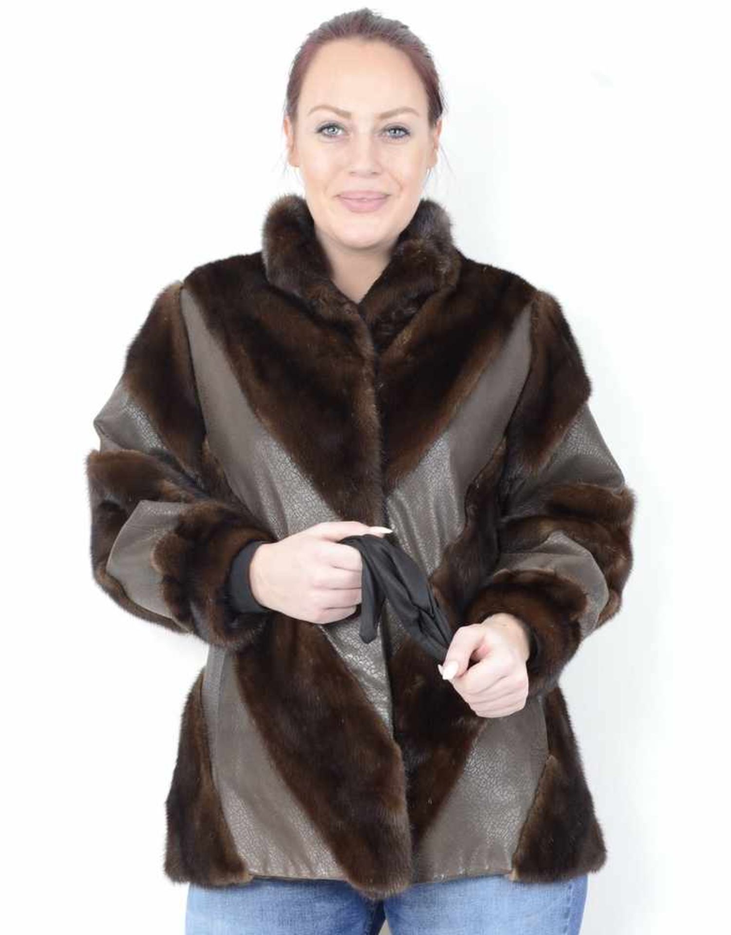 Braune, ausgefallende Nerzjacke, Pelzjacke aus Leder und Nerz, brown, fancy mink jacket, leather and - Bild 5 aus 18
