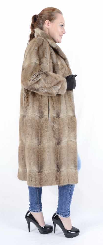 Schöner weicher Bisam Pelzmantel, lang, nice soft muskrat Fur coat, long, Size 38/40sehr weiche - Image 18 of 18