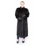 Pelzmantel Blackglama Nerzmantel lang, amazing Blackglama Mink Fur Coat, full length, Size 42 / 44 -