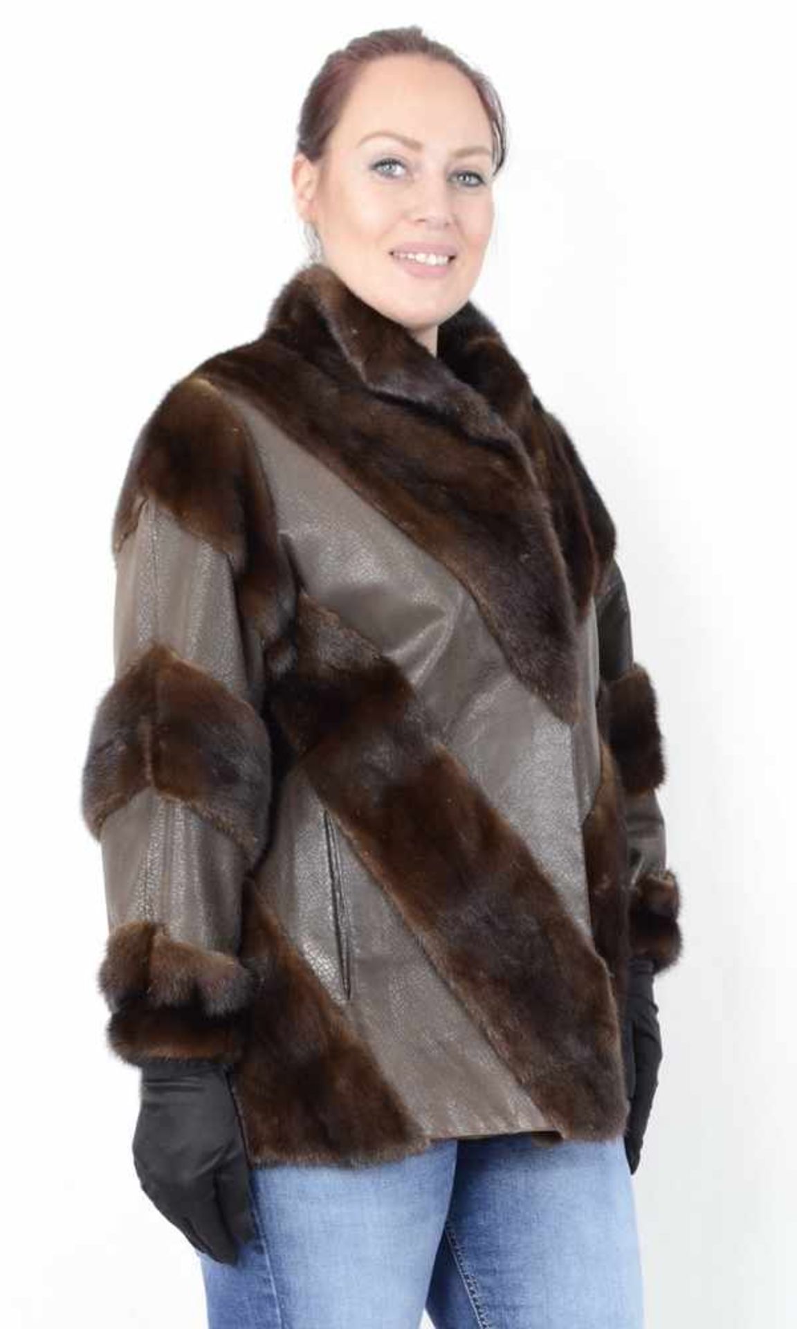 Braune, ausgefallende Nerzjacke, Pelzjacke aus Leder und Nerz, brown, fancy mink jacket, leather and - Bild 3 aus 18