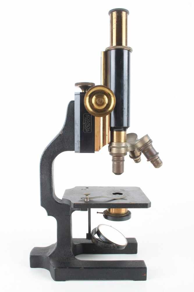 R. Winkel Göttingen Mikroskop,Deutschland 1900-1911, bezeichnet „Kosmos Mikroskop B“ Messing/ - Image 3 of 5