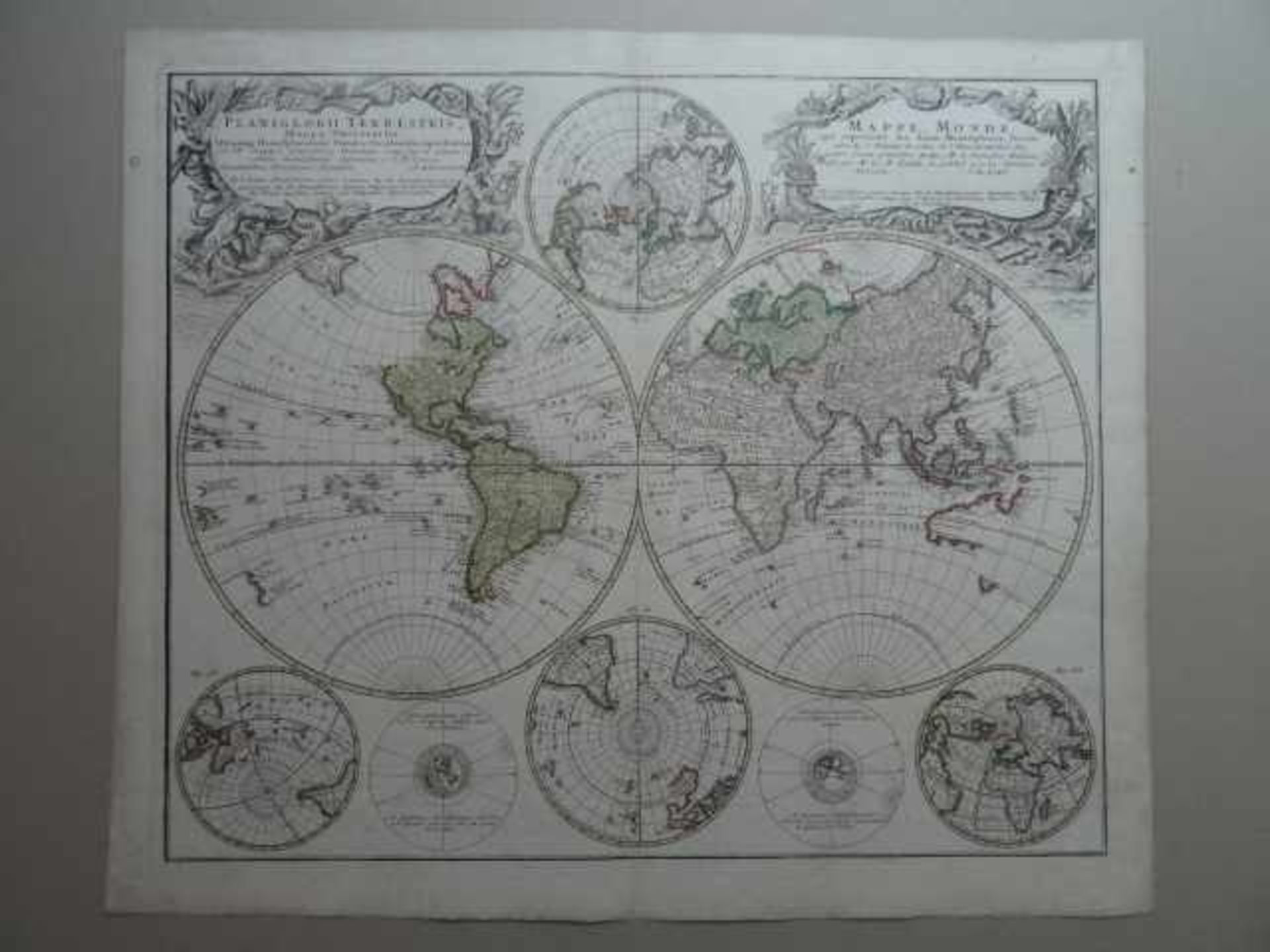 Weltkarten.- Planiglobii Terrestris Mappa Universalis. Utrumqu. Hemisphaerium. ... Mappe-Monde,