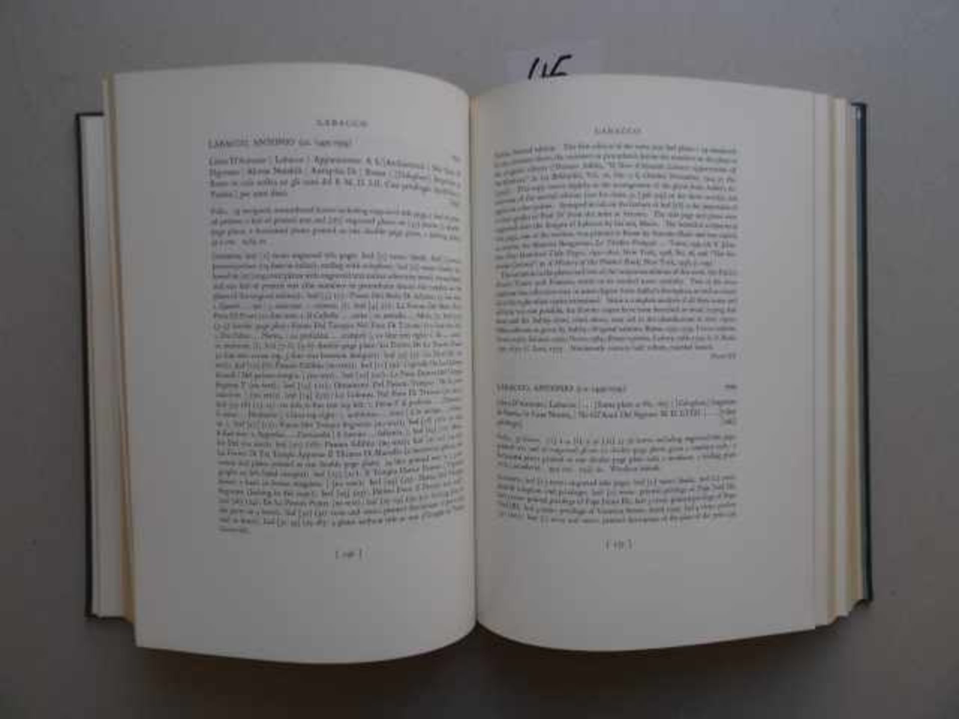 Bibliographie.- Fowler, L.H. und Baer, E. The Fowler Architectural Collection of The John Hopkins - Bild 2 aus 3