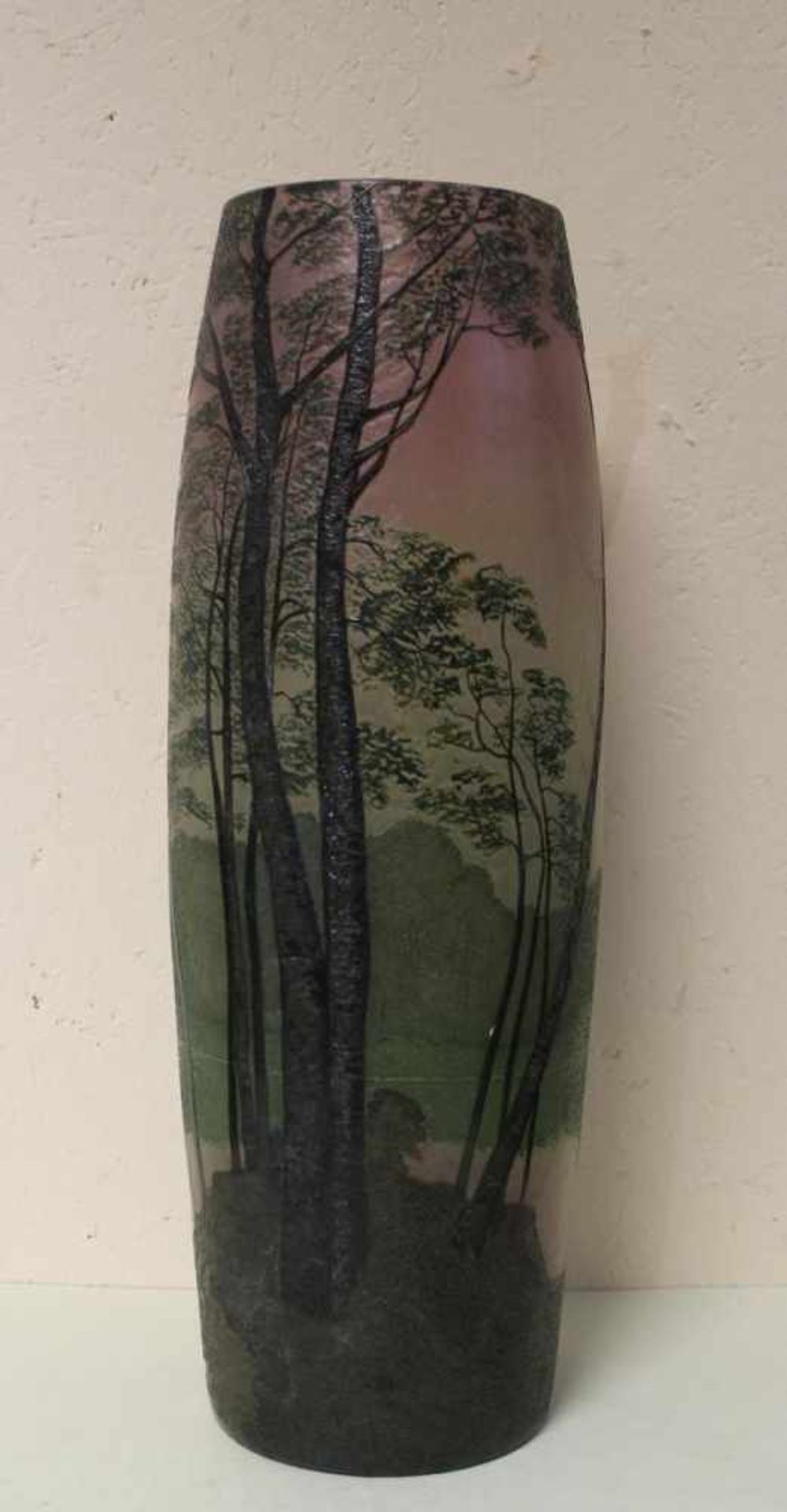 Imposante Vase Legras geätzt und emailliert  ca. 40 cm Landschaftsdarstellung signiert.027/132
