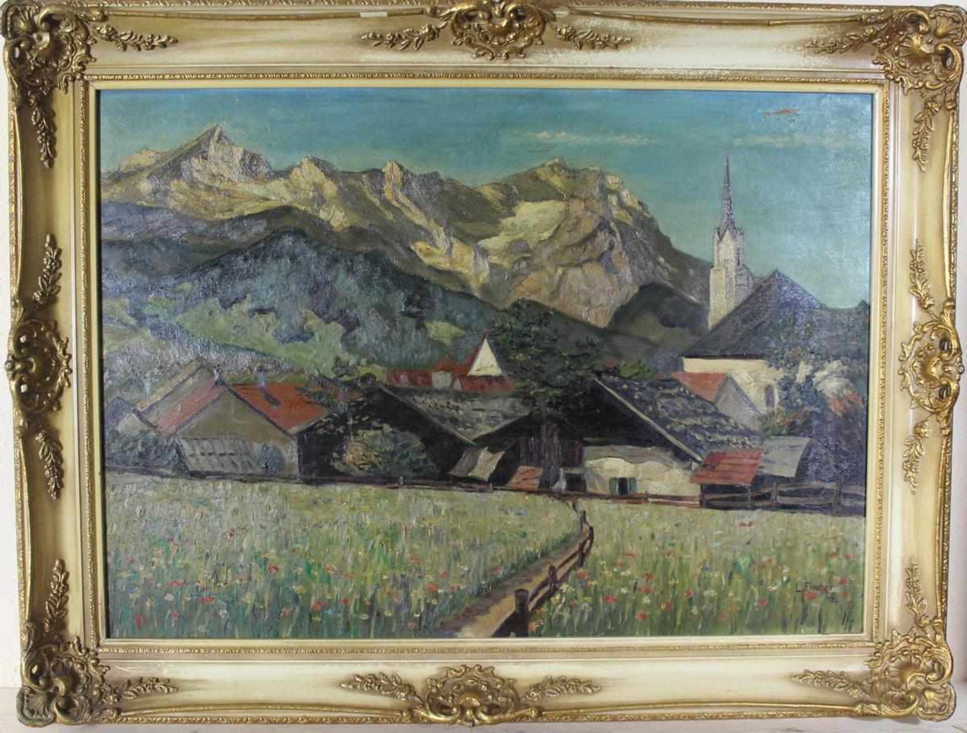 L. Fischer: Ölgemälde Dorf mit Berglandschaft, Öl auf Sperrholz, Holzrahmen mit Stuckauflage, ca. 50