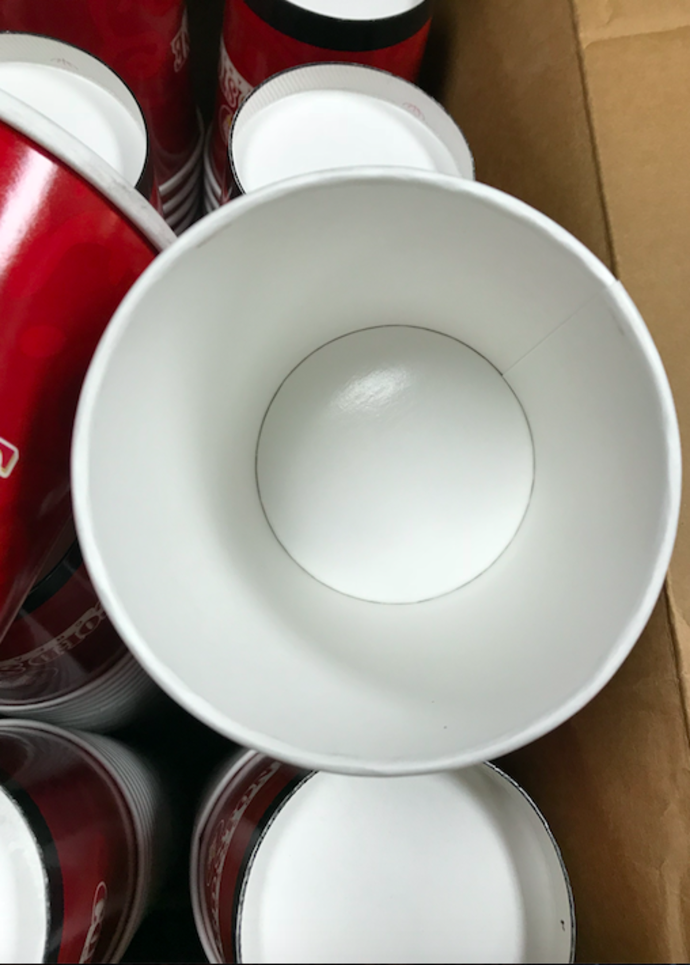 LOT OF OVER 300+ COLD STONE CREAMERY ICE CREAM CUPS - Image 3 of 3