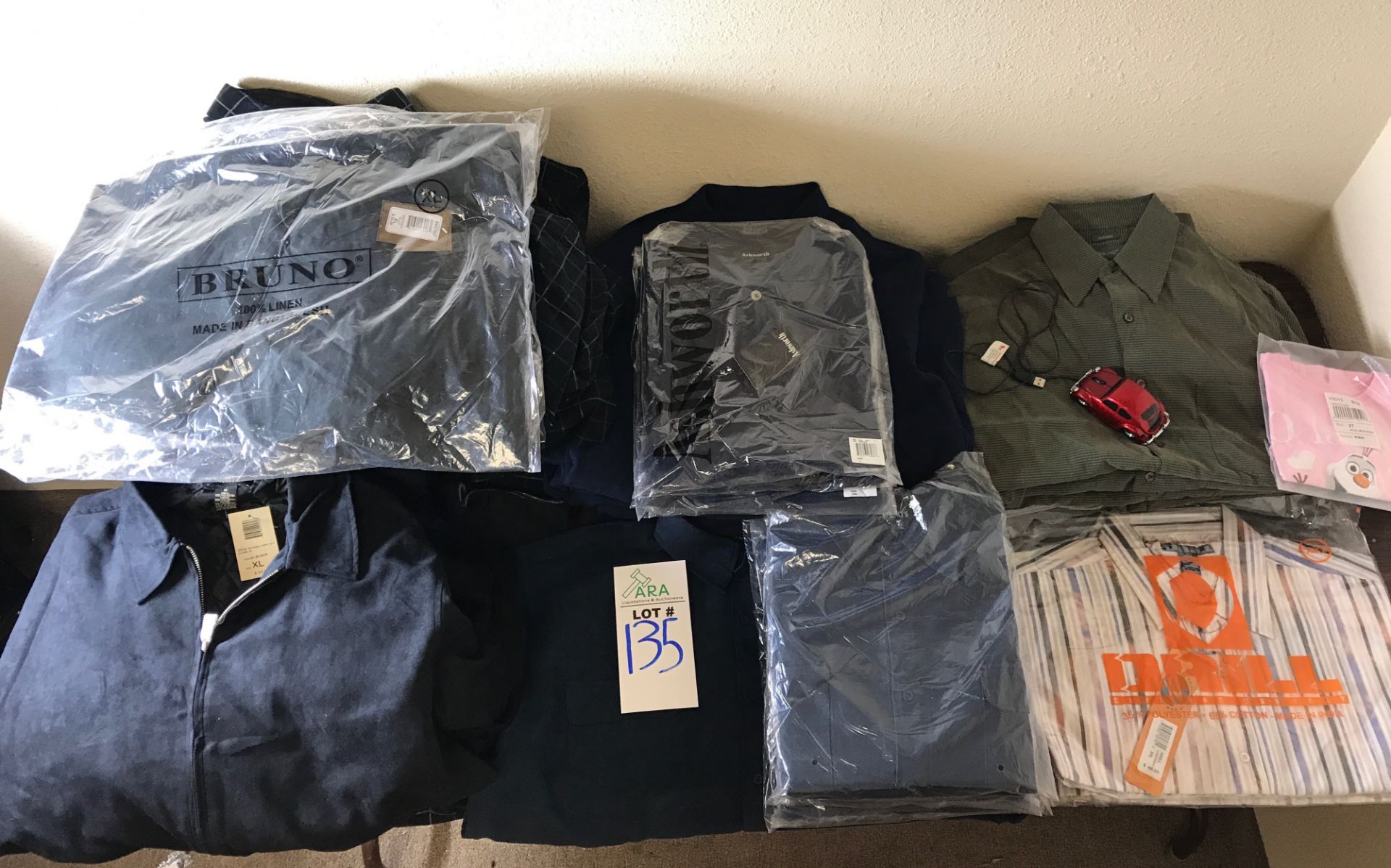 43 PIECES CLOTHING BRAND NEW, MENS COATS, SHIRTS ETC