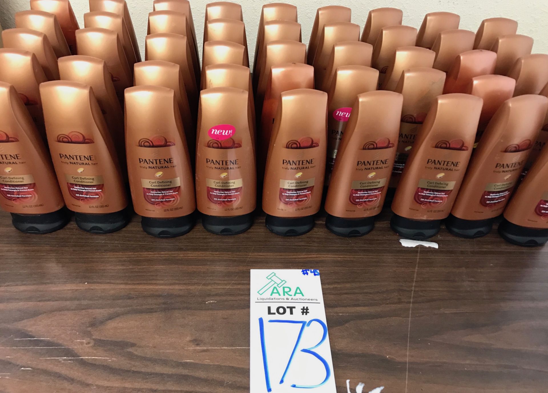 45 BOTTLES PANTENE PRO V CONDITIONER