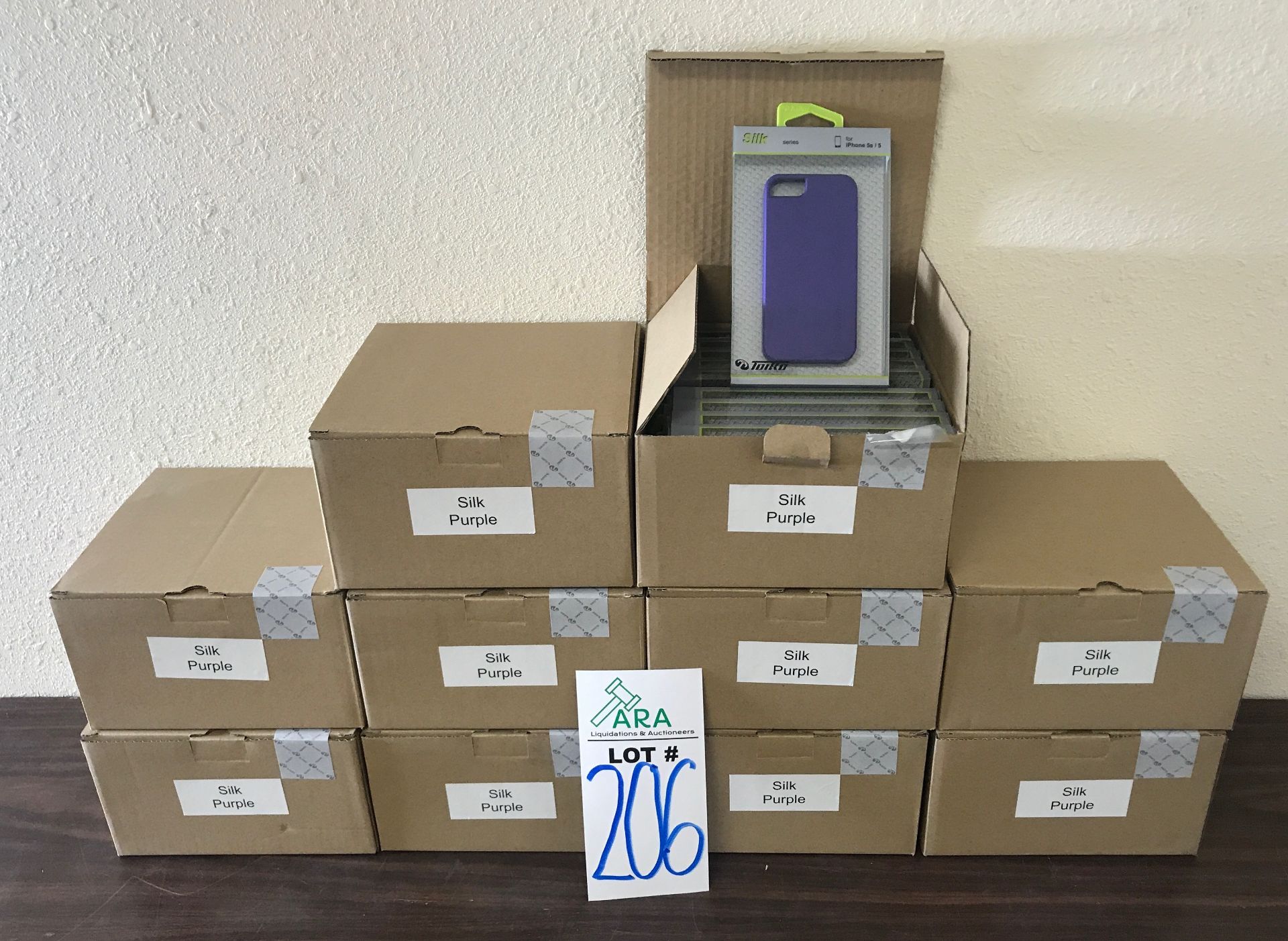 100 BRAND NEW PHONE CASES