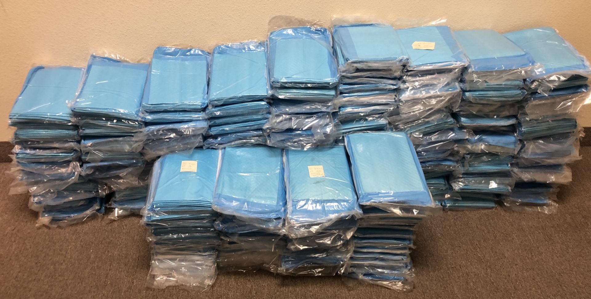 1000+ OF MEDICAL ABSOARB PADS UNDER PADS