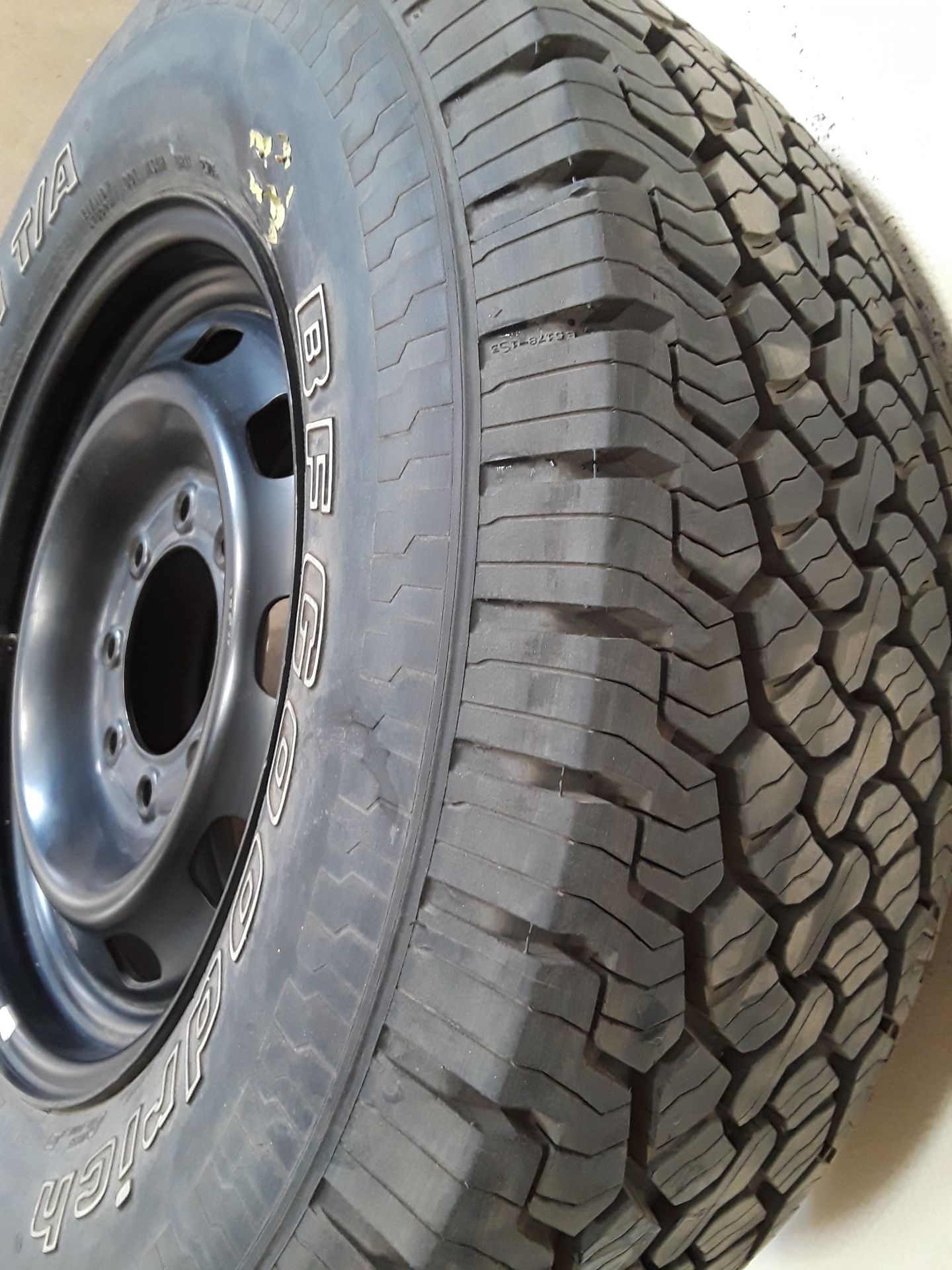 BFGoodrich tire & Rim - Image 2 of 6