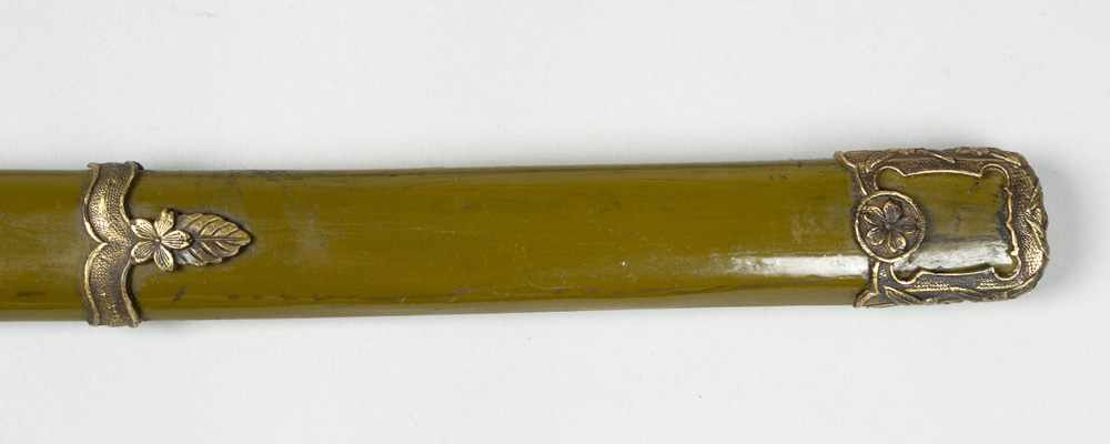 Japanese Katana Sword, with bowed canted damascene blade and gilded script signs, numbered, open and - Image 3 of 3