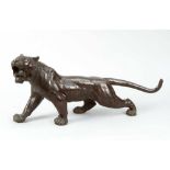 Meiji Bronze Tiger, in moving position with open mouth, bronze cast, fine handfinish, engraved