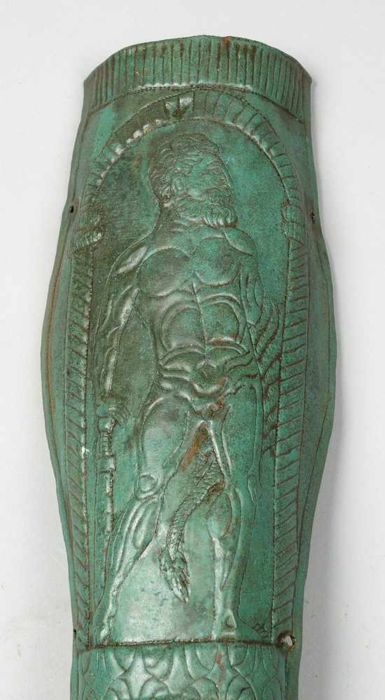 Arm Protection, in ancient manner, copper, in the centre Herkules surrounded by decorations, - Image 3 of 3