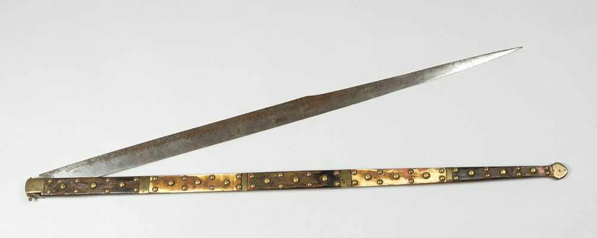 Unusual jacksword, Asian in blade, decorated and script signs, 19th Century. Total Length: 175 cm - Bild 2 aus 3