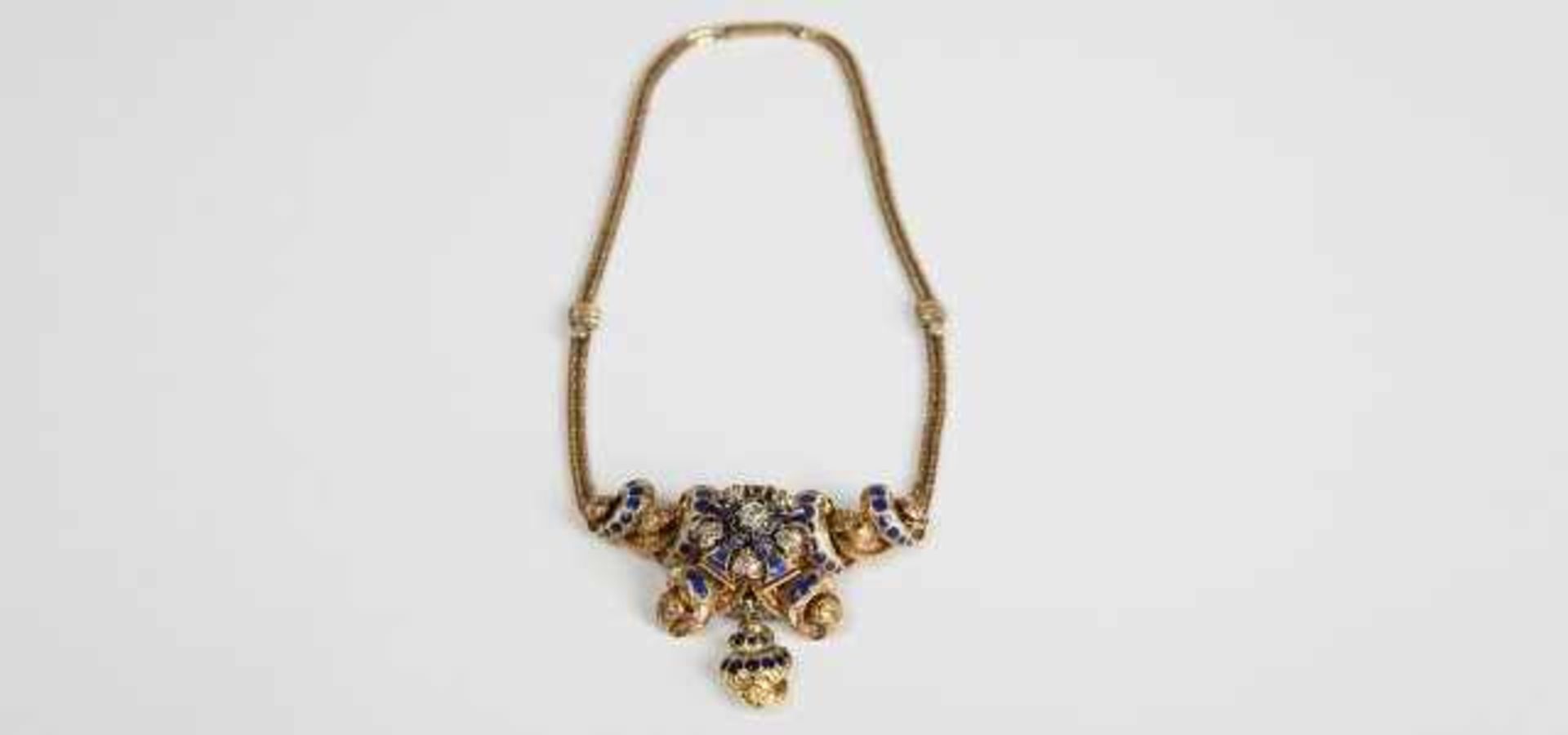 Biedermeier-Collier Gold 580, blau und weiß emailliert, mit einem Altschliffdiamant ca.0,60ct und