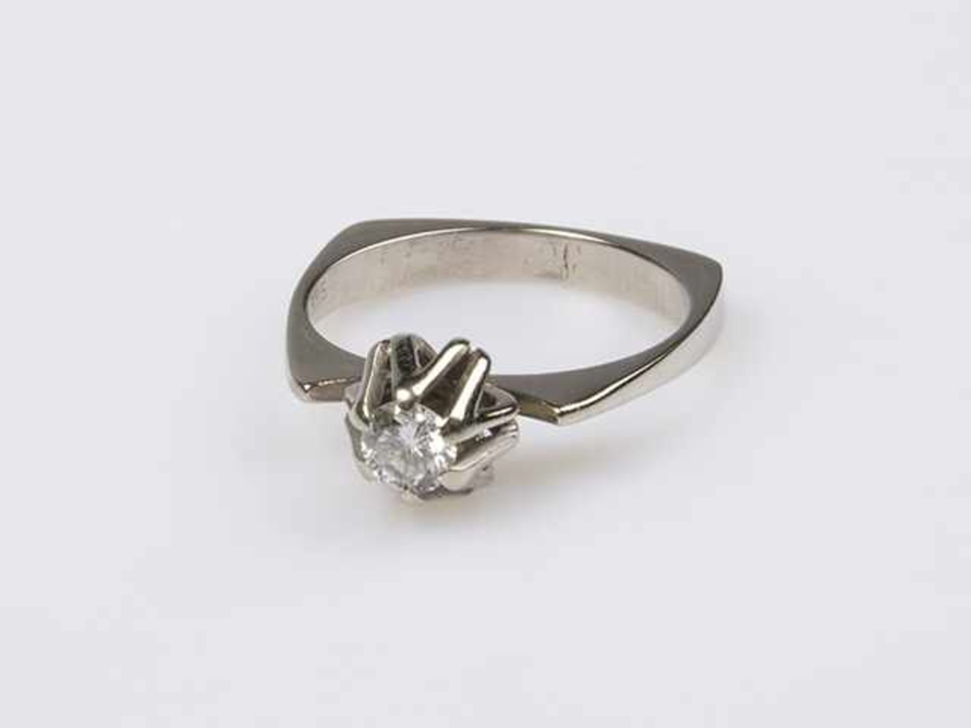 Brillant -Solitär-Damenring Weißgold 585, mit 1 Brillant ca. 0,30 ct, RW 54, ,6 g;