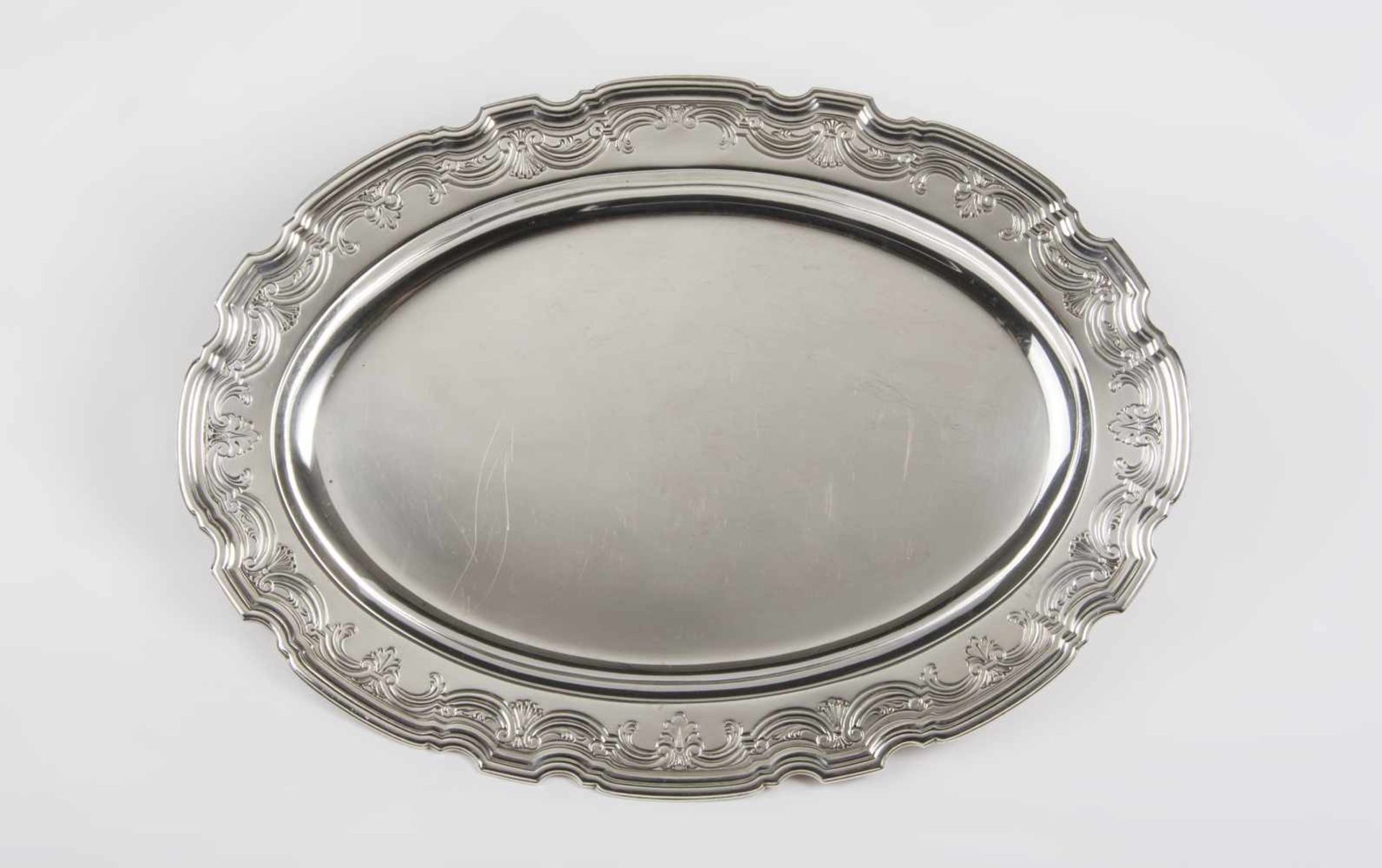 Silbertablett Tiffany & Co. Sterlingsilber 925, oval, mit Zierumrandung, 36 x 26 cm, Länge 35,5