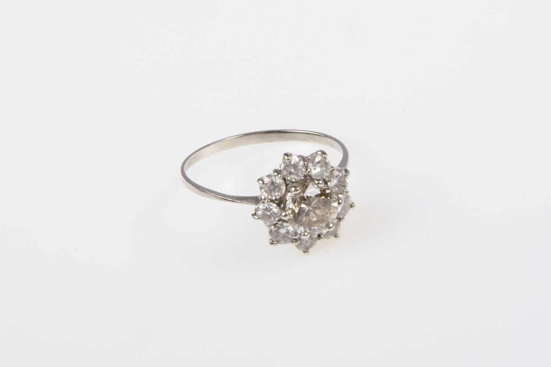 Brillantring zus.ca 2 ct Weißgold 585 mit 1 Brillanten ca.1 ct. und Brillanten zus.ca.1 ct, RW 60 ,