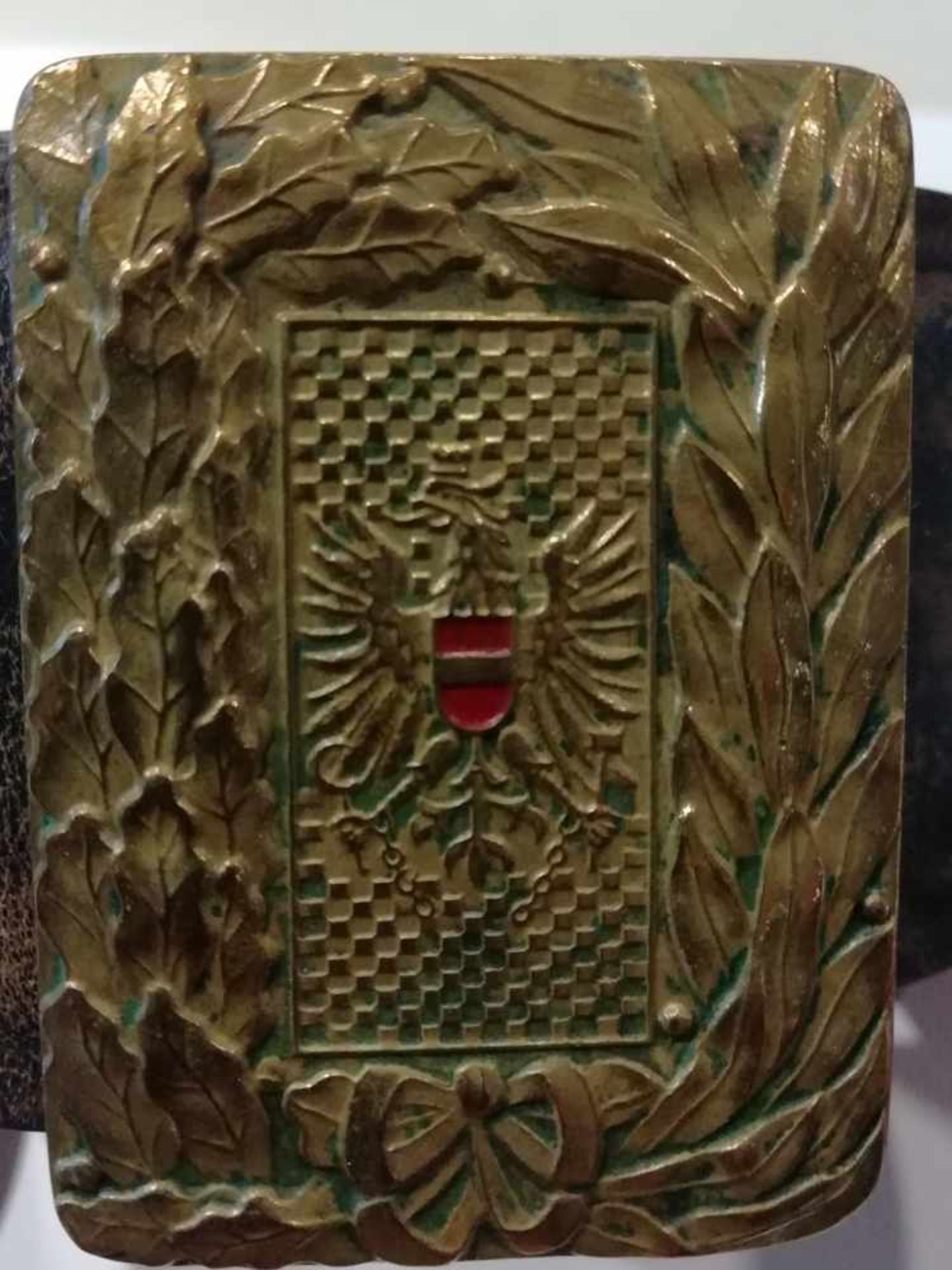 Schnalle mit Wappen, ZollwacheÖsterreich, an braunem Originalledergürtel;